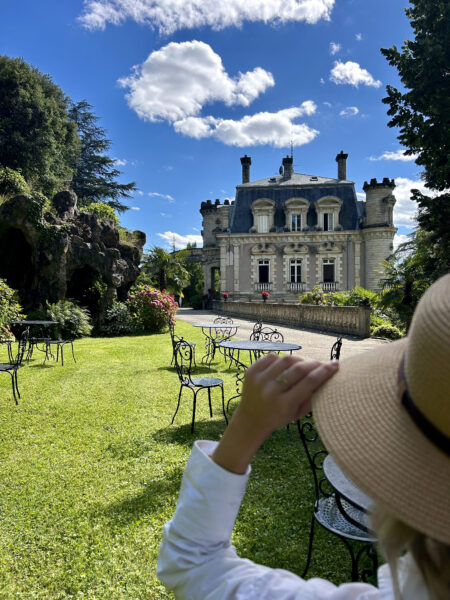 Détente dans le jardin